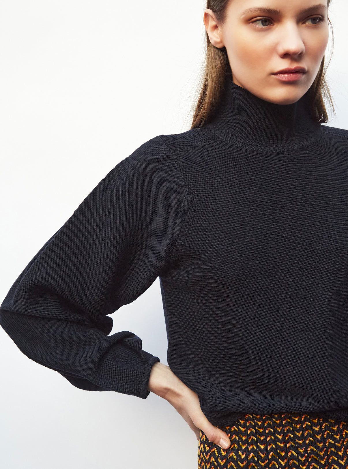 Pull fin poignets à plis Nuit - Vêtement de luxe femme