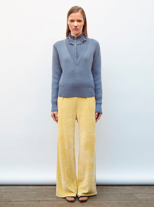 molli straight, v-necked sweater