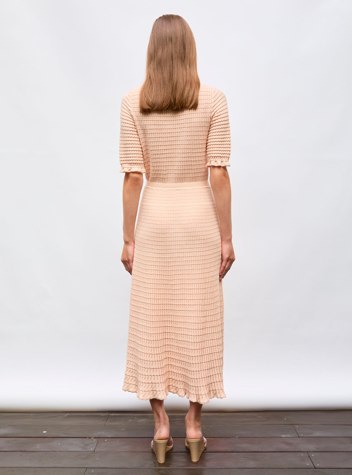 Robe longue maille origami Nude - Vêtement de luxe femme