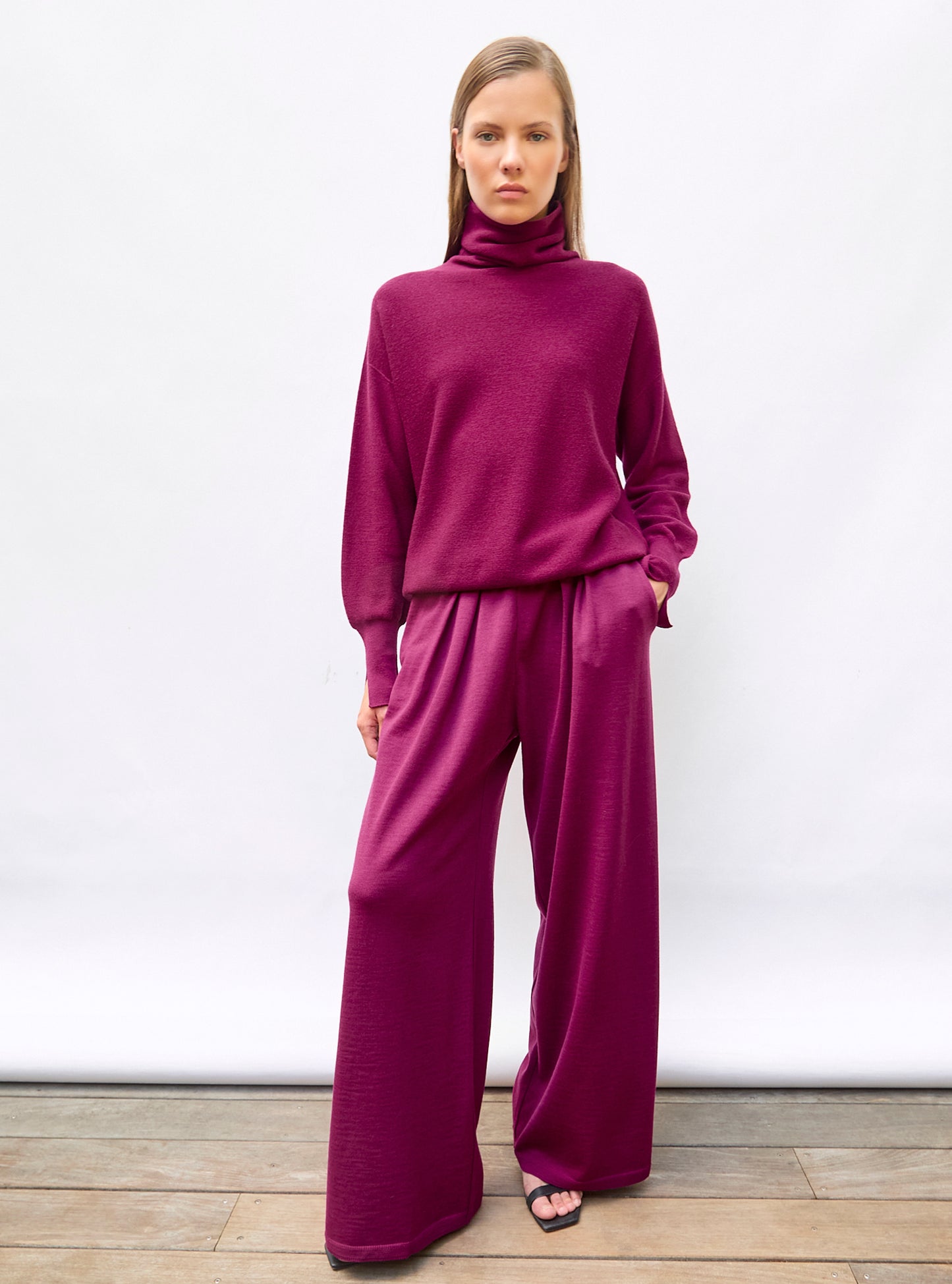 molli fluid knit pants