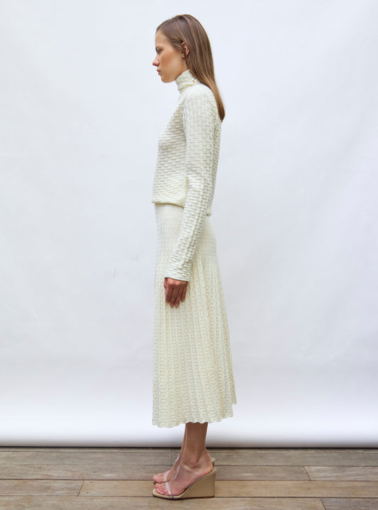 molli fluid skirt in cannage knit