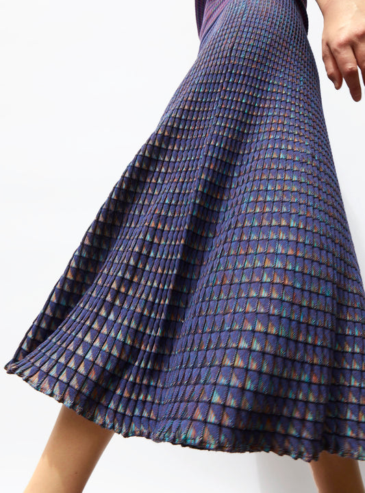 fluid skirt in an origami knit 