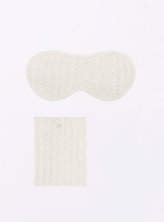 molli knitted sleep mask