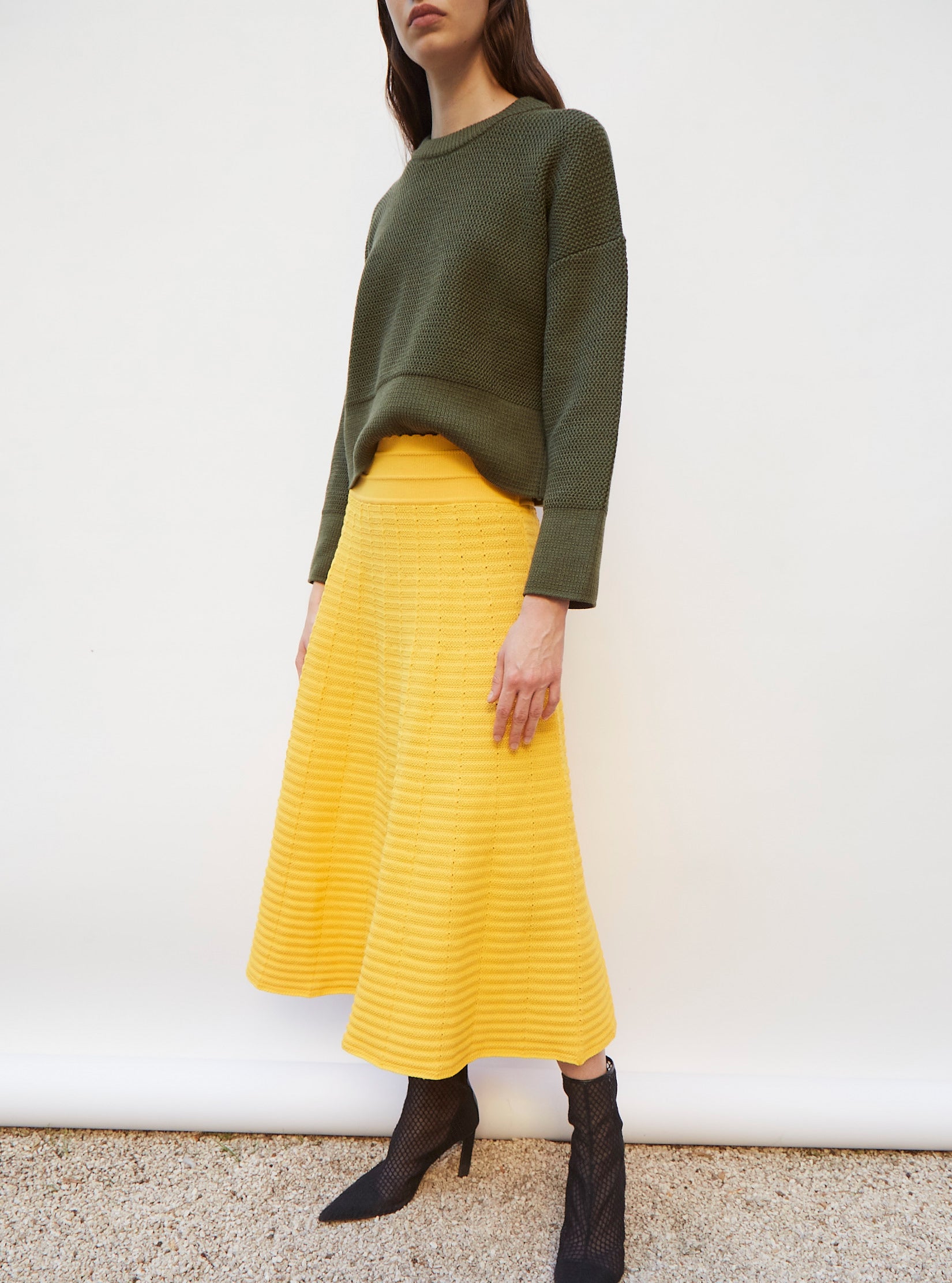 Mustard knit outlet skirt